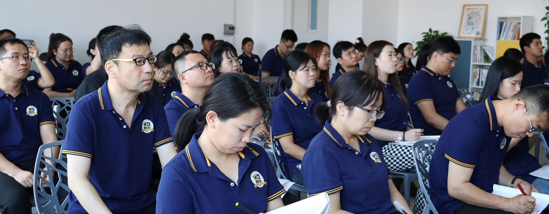 非洲黑女人操B